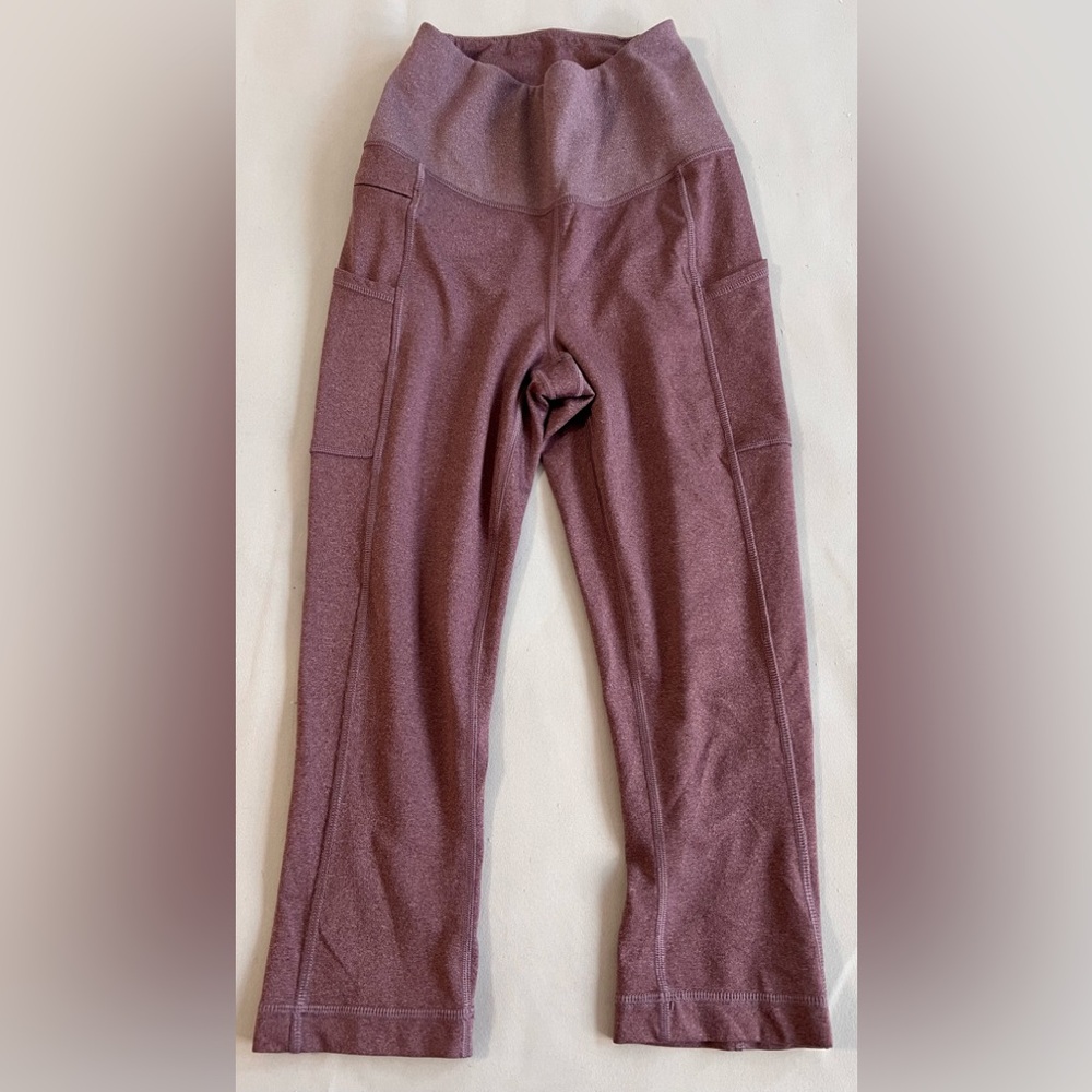 Patagonia Womens Leggings Medium Pockets Workout Sz Small RN 51884 Purple